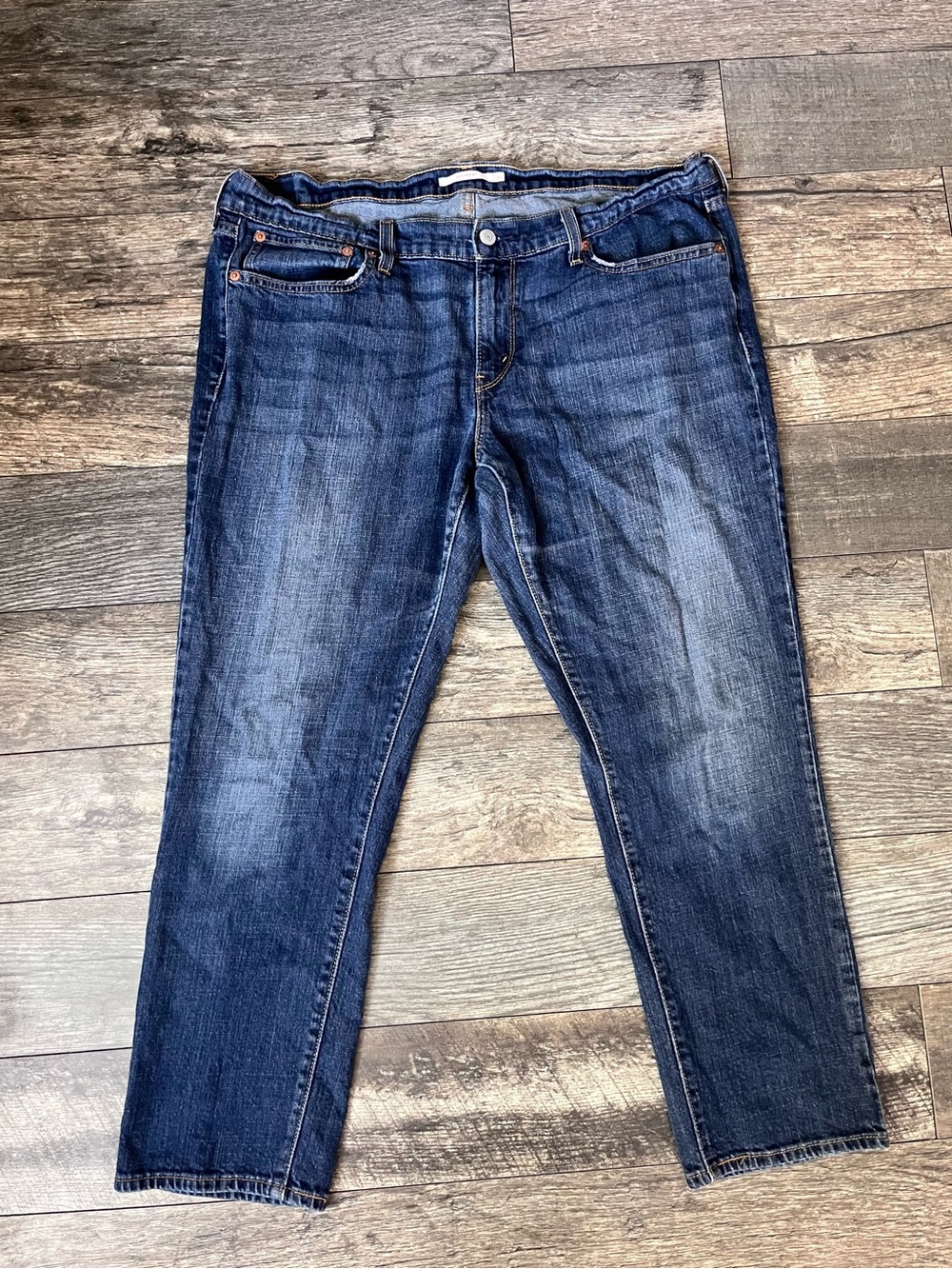 Levi's Women's Boyfriend Jeans - Medium Blue Fade